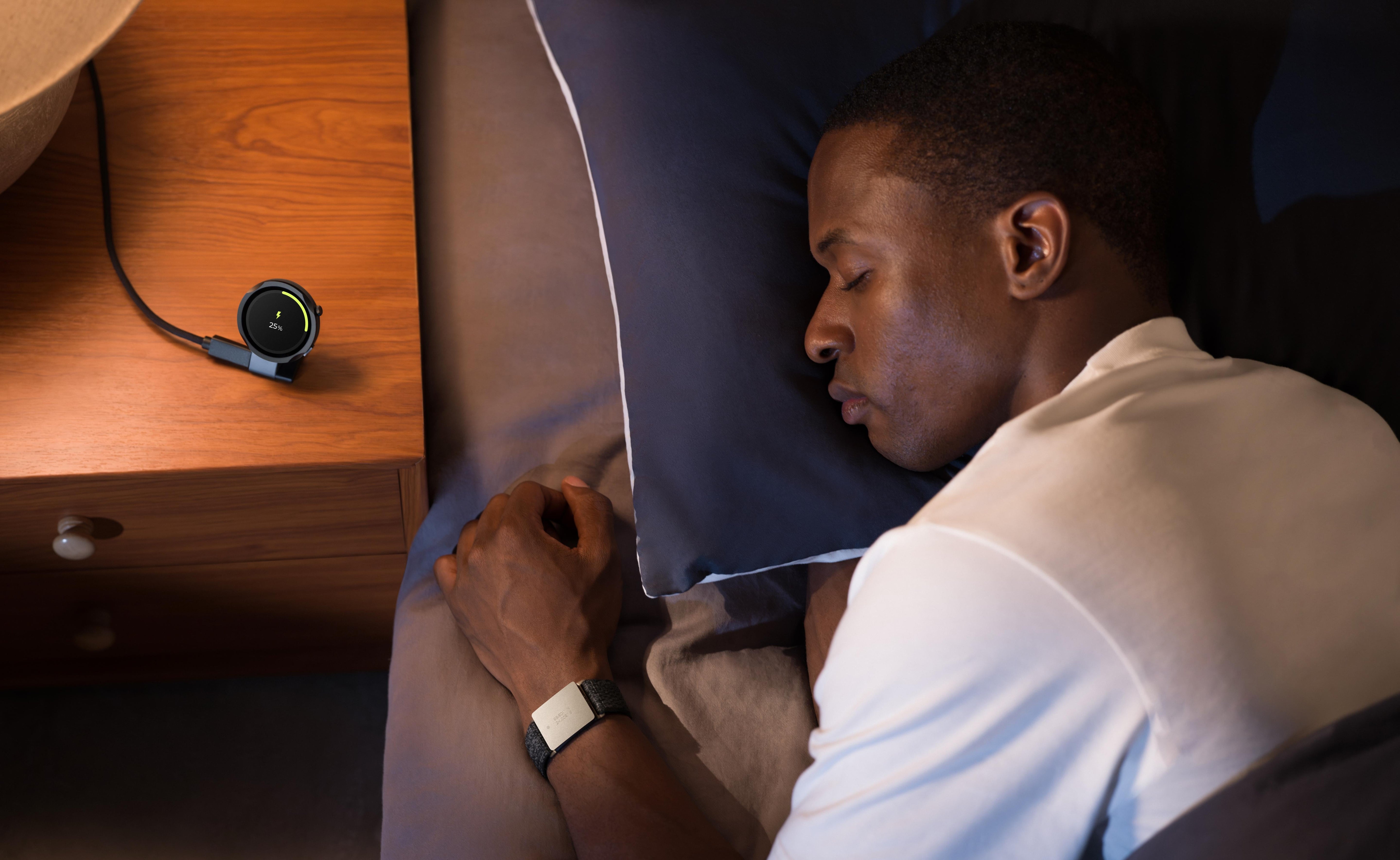 Fitness Tracker and Sport Watch All in One solution
