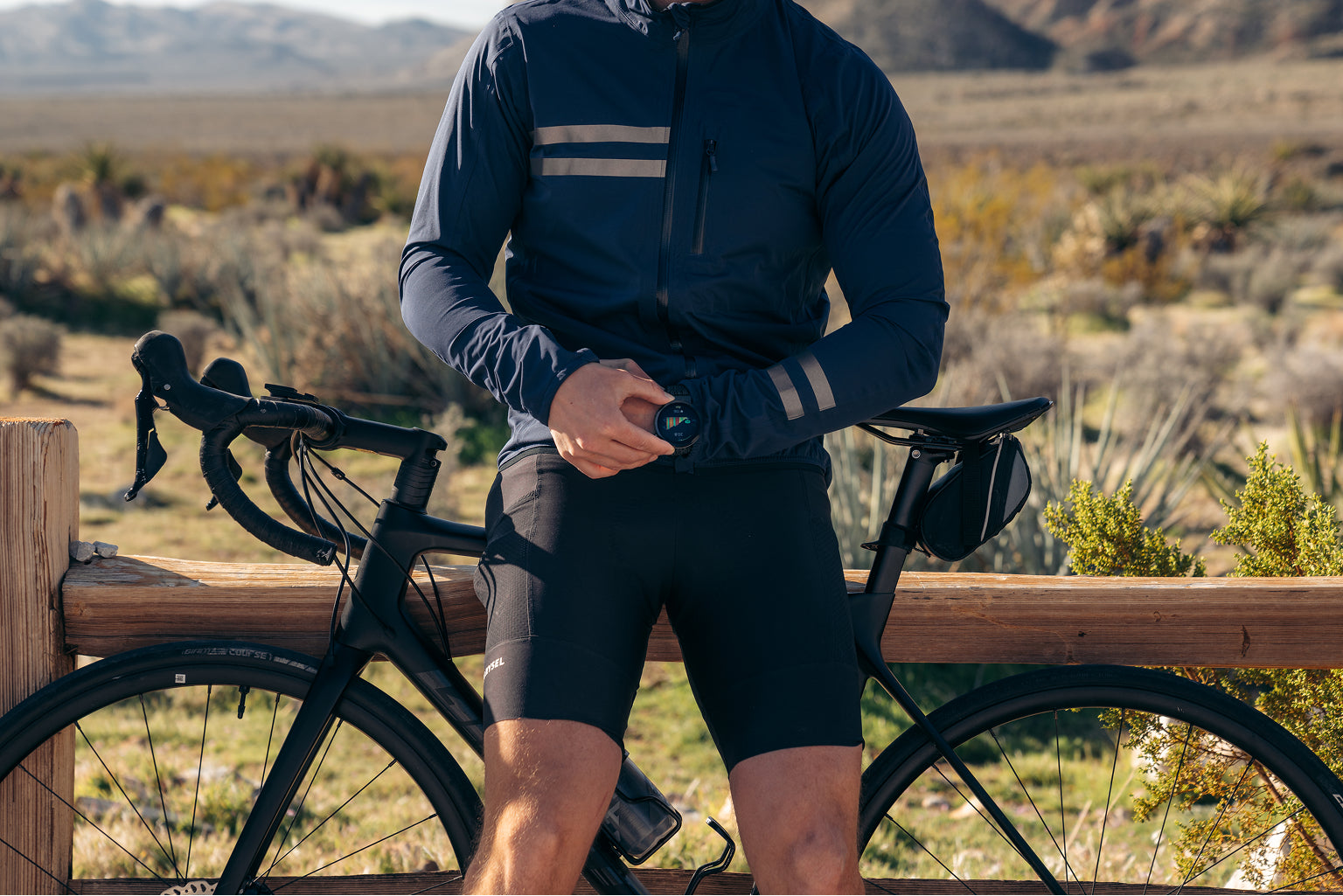 Learn what a cycling computer does, who needs one, how to choose the right device. Covers GPS, power, navigation, 2026 buyer's checklist included.
